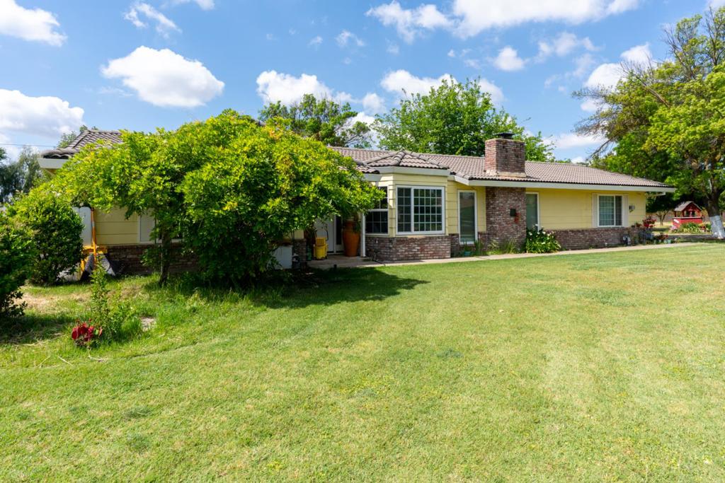 2965 Dunn Rd, Merced, CA 95340