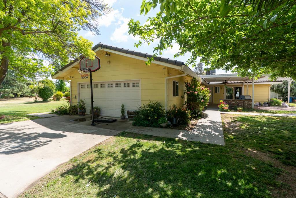 2965 Dunn Rd, Merced, CA 95340