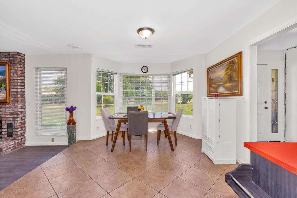 2965 Dunn Rd, Merced, CA 95340