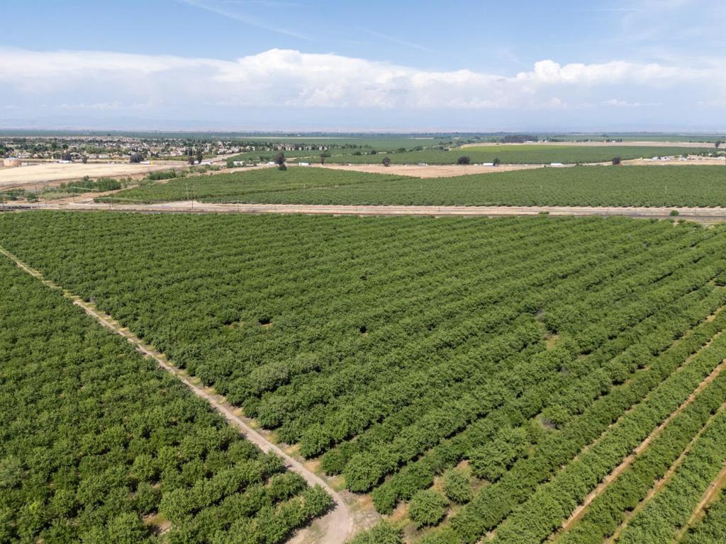 17269 Avenue 24, Chowchilla, CA 93610