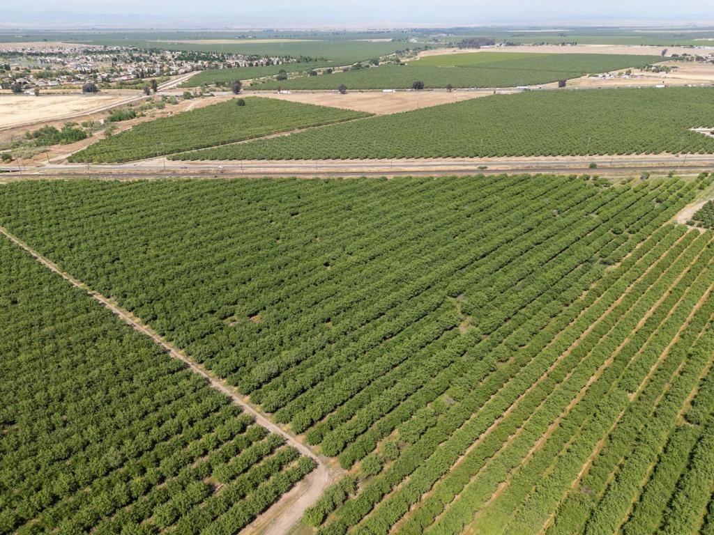 17269 Avenue 24, Chowchilla, CA 93610