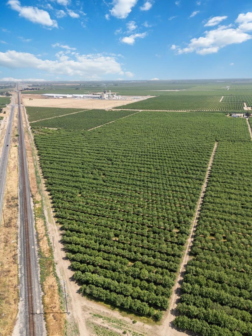 17269 Avenue 24, Chowchilla, CA 93610