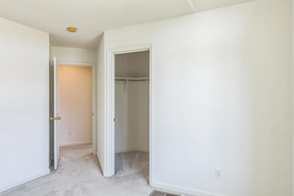 859 Sandra St, Los Banos, CA 93635