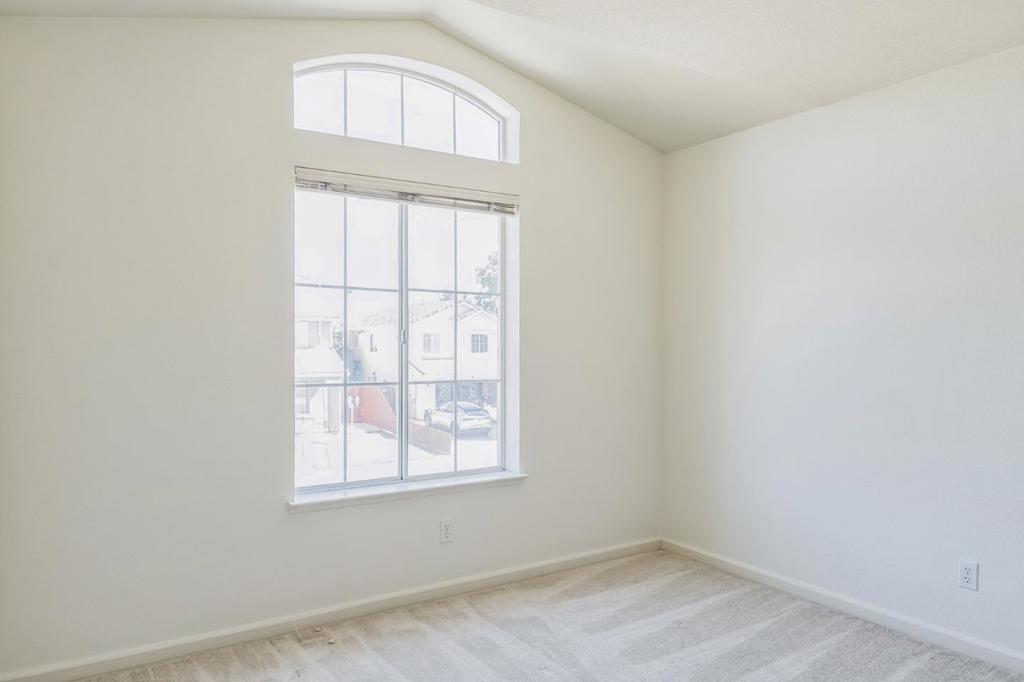 859 Sandra St, Los Banos, CA 93635