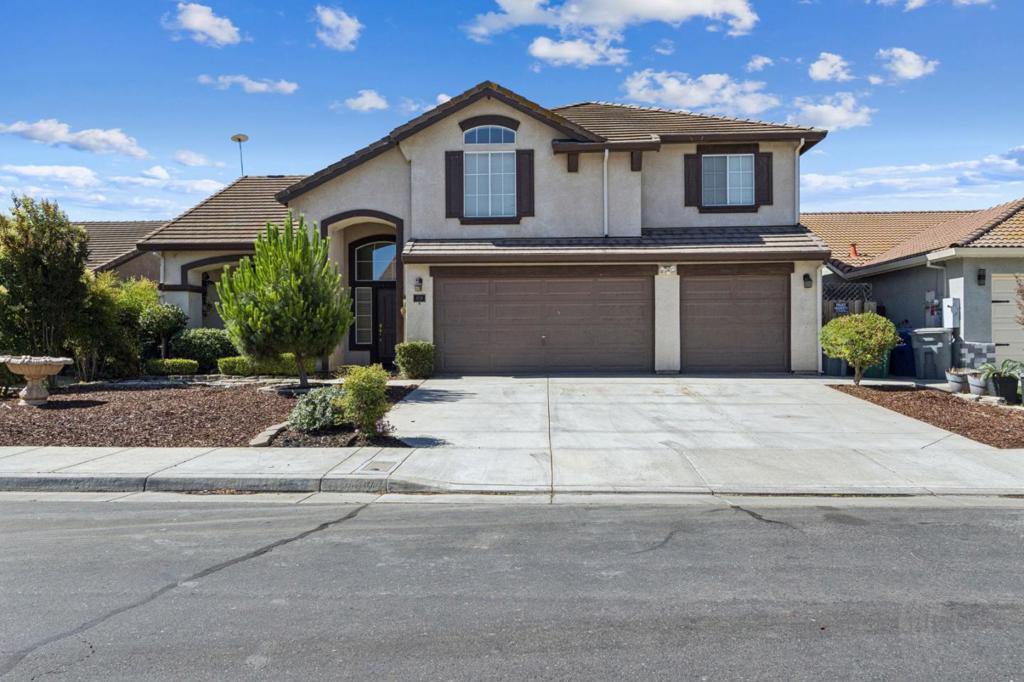 859 Sandra St, Los Banos, CA 93635