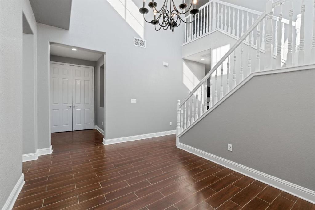 564 Millwood Dr, Patterson, CA 95363