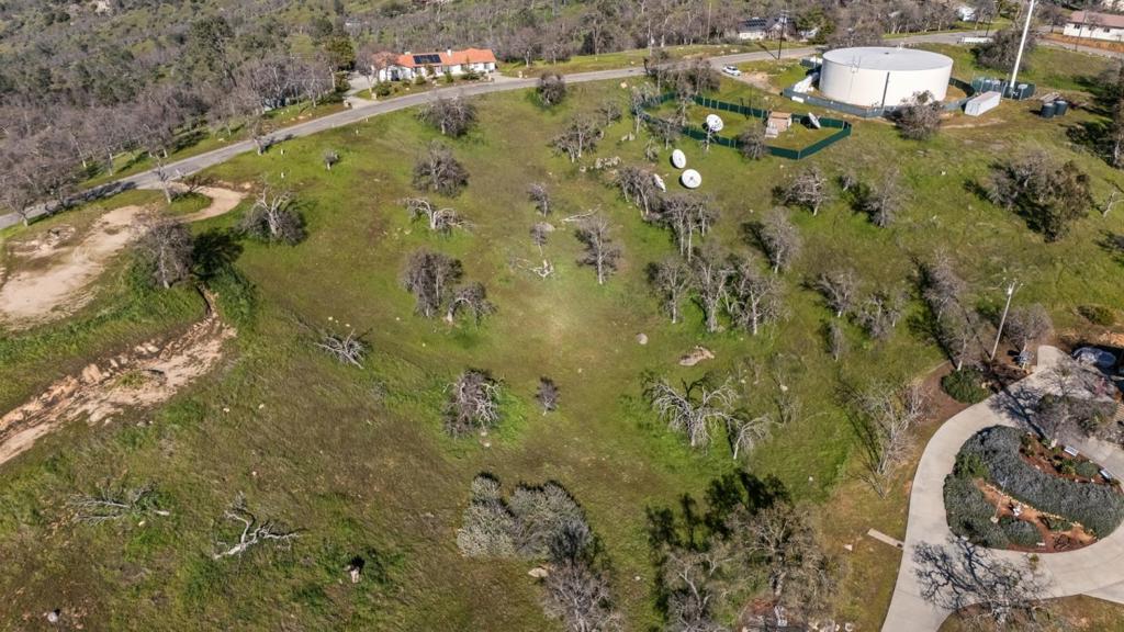 41176 Lilley Mountain Dr, Coarsegold, CA 93614