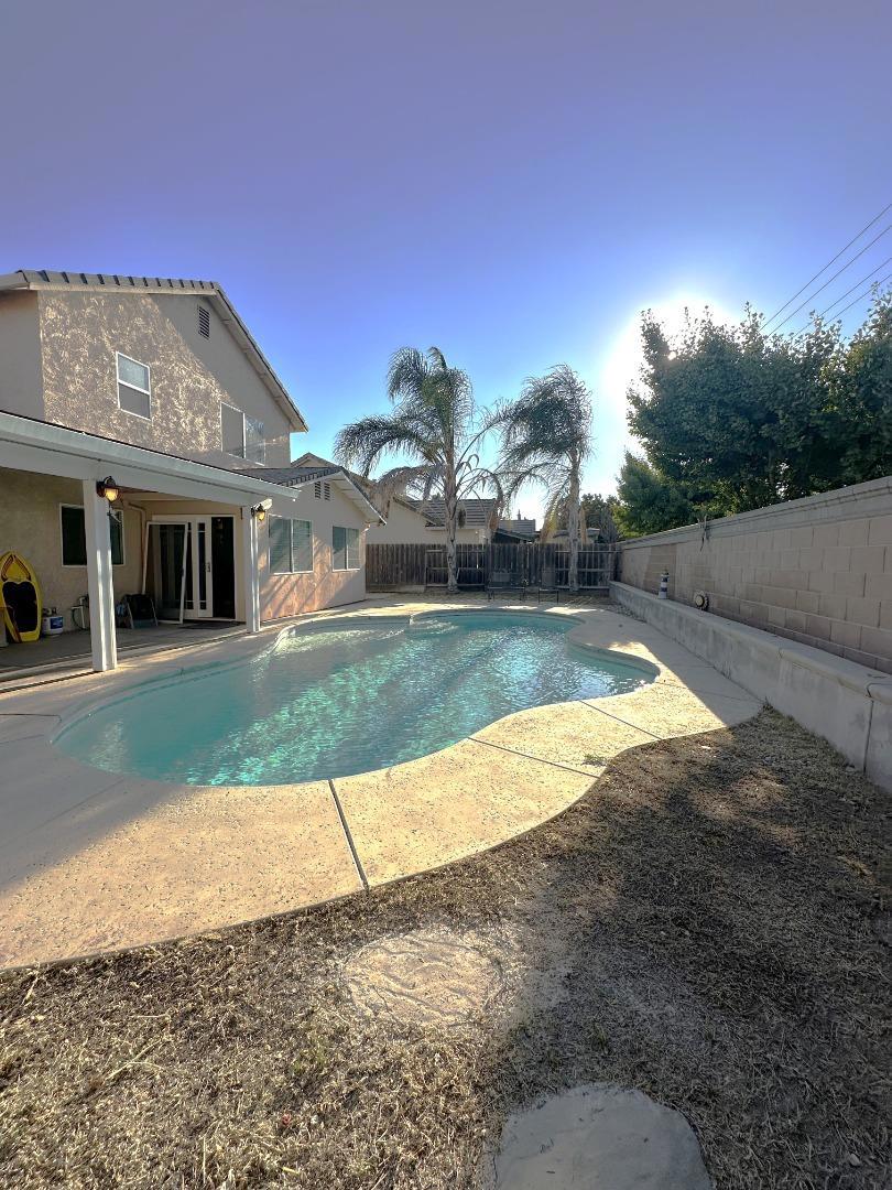 2613 Medinah Ct, Modesto, CA 95355