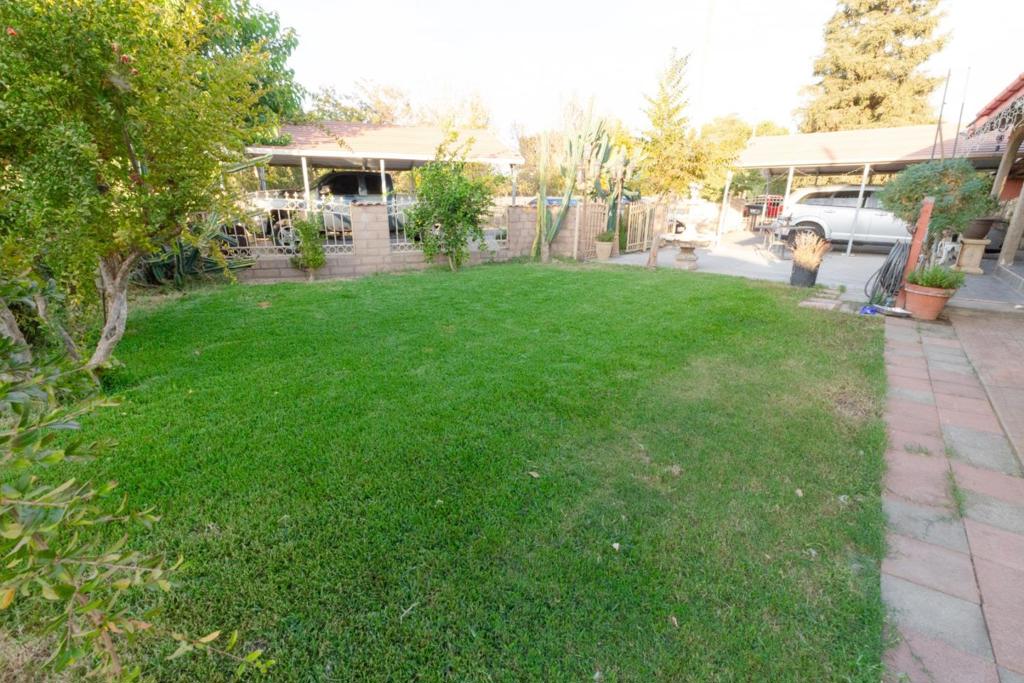 10475 Mission Ave, Le Grand, CA 95333