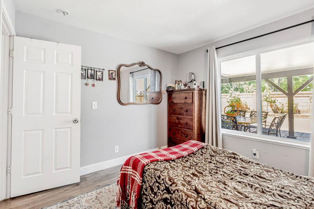 615 Heron Dr, Los Banos, CA 93635