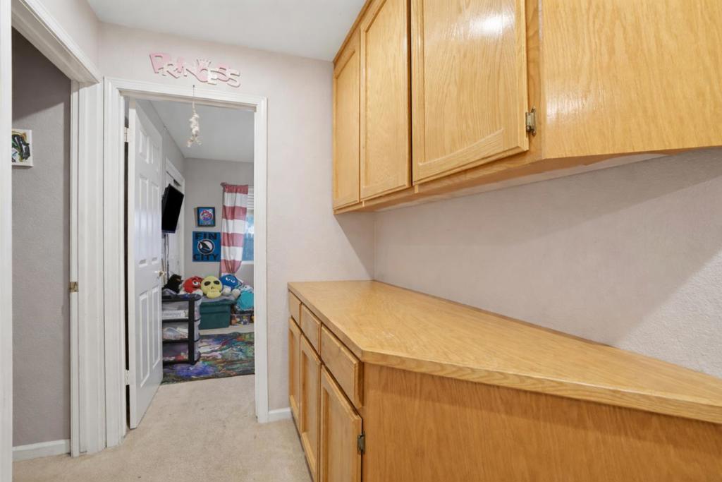 1876 Boalt Dr, Los Banos, CA 93635