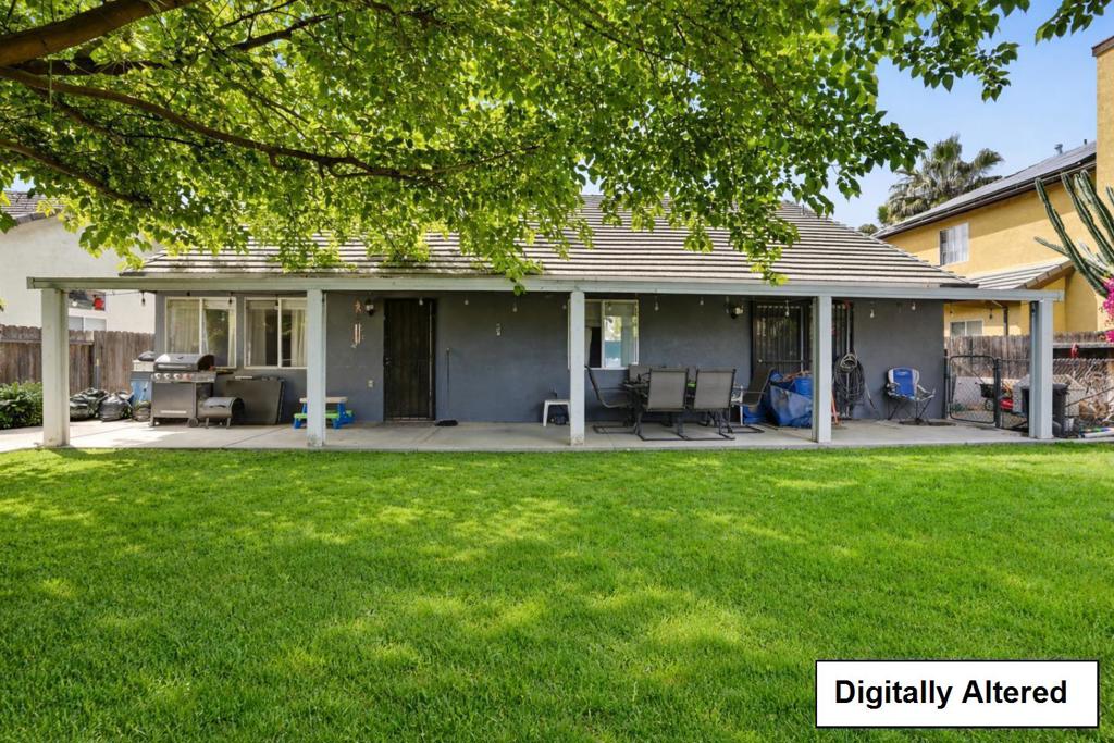 1876 Boalt Dr, Los Banos, CA 93635