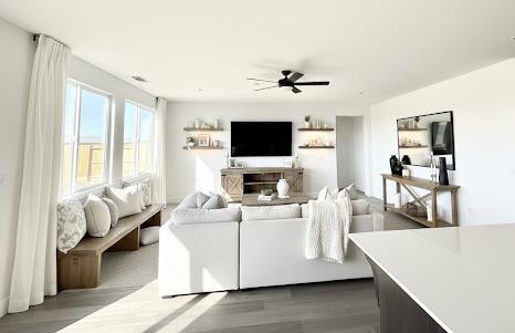 1269 Gypsum Dr #2-18, Los Banos, CA 93635