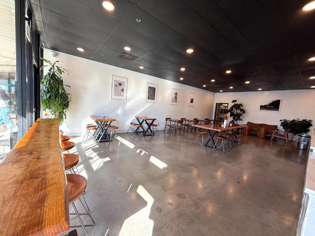 3560 3560 G St, Merced, CA 95340