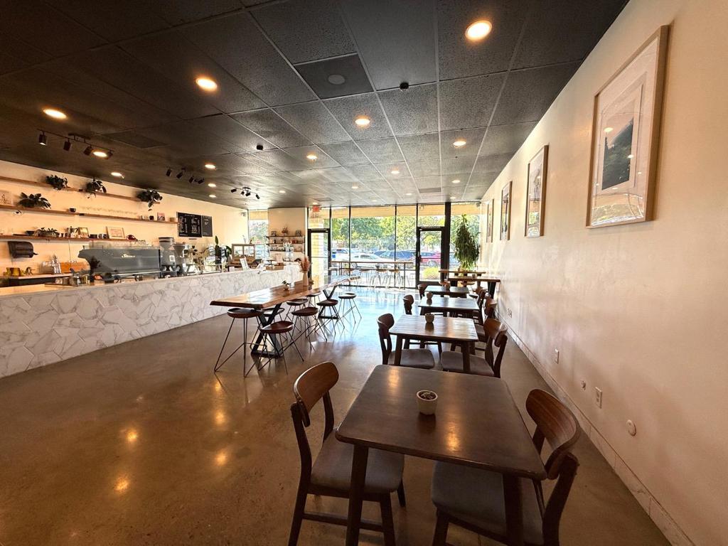 3560 3560 G St, Merced, CA 95340