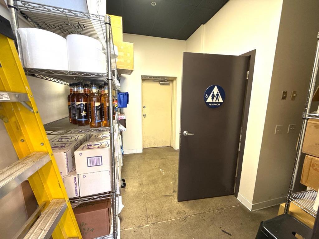 3560 3560 G St, Merced, CA 95340