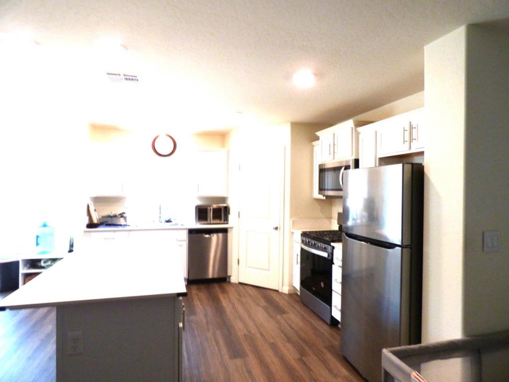 510 Perkins Rd, Madera, CA 93637