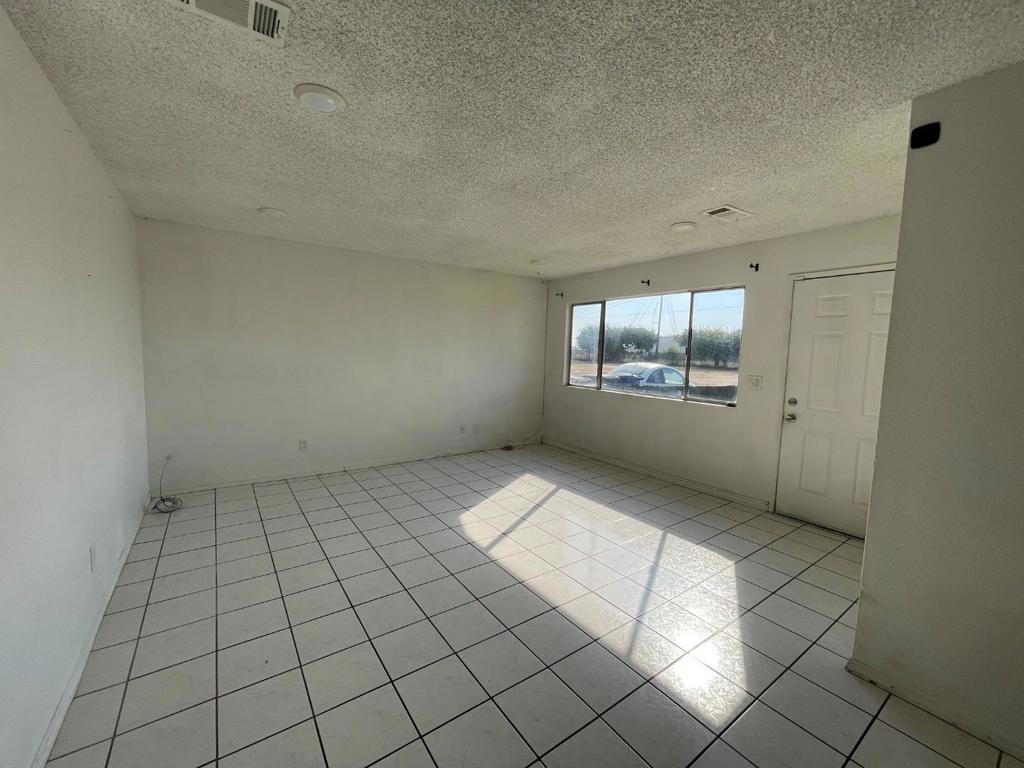 108 Mariposa Ave, Chowchilla, CA 93610