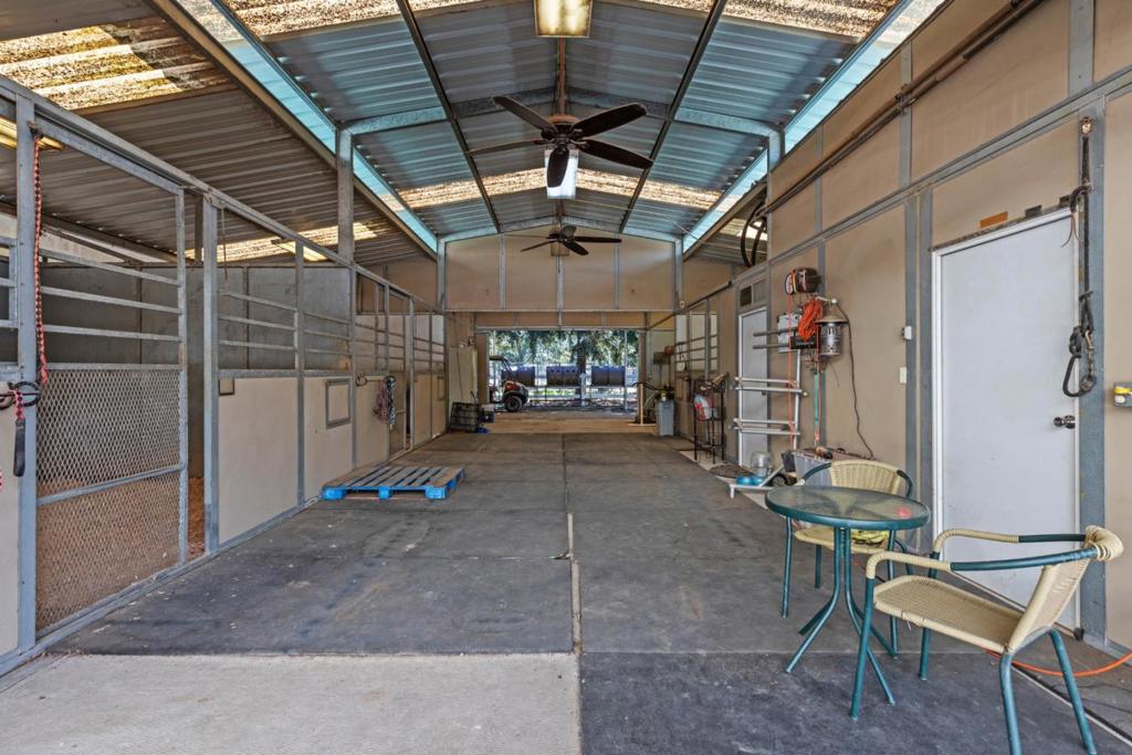 5000 Peach Blossom Ln, Oakdale, CA 95361