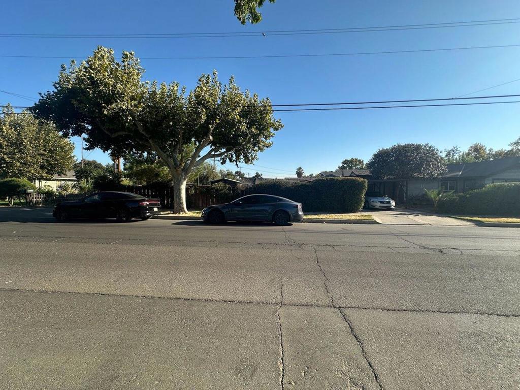 1102 California Ave, Los Banos, CA 93635