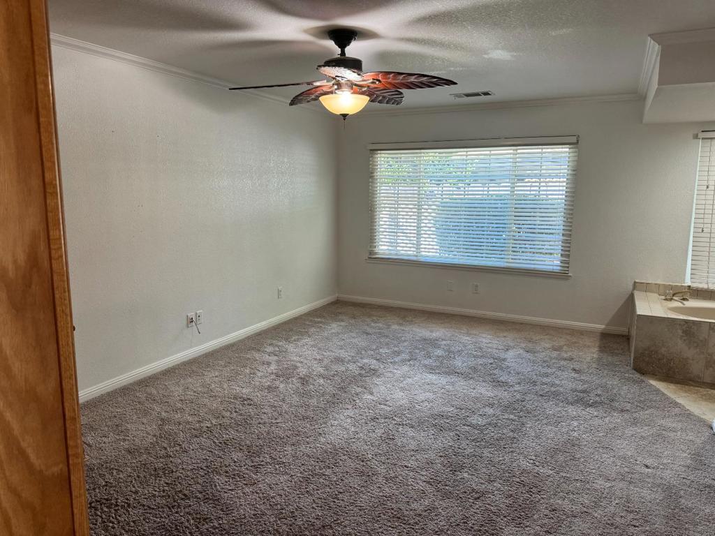 1703 Monte Grosso Dr, Merced, CA 95340