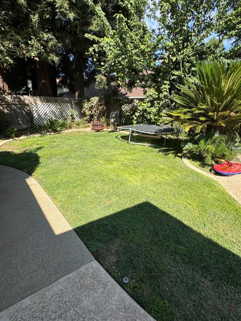 1703 Monte Grosso Dr, Merced, CA 95340