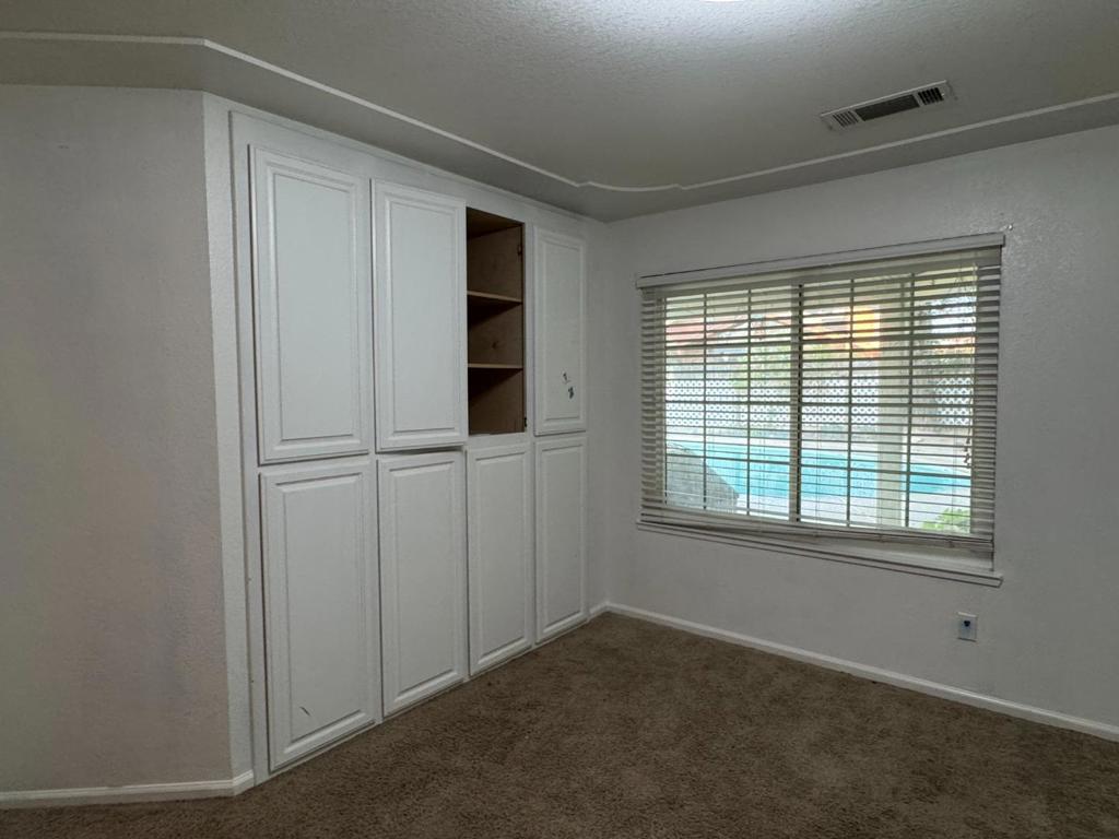 1703 Monte Grosso Dr, Merced, CA 95340