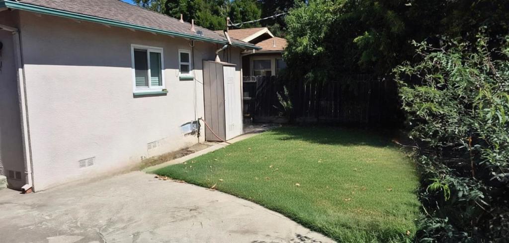 1032 9th St, Los Banos, CA 93635