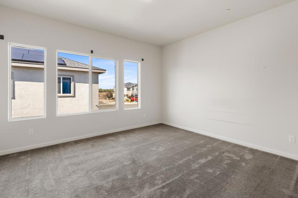 603 Cadiz Ave, Merced, CA 95341