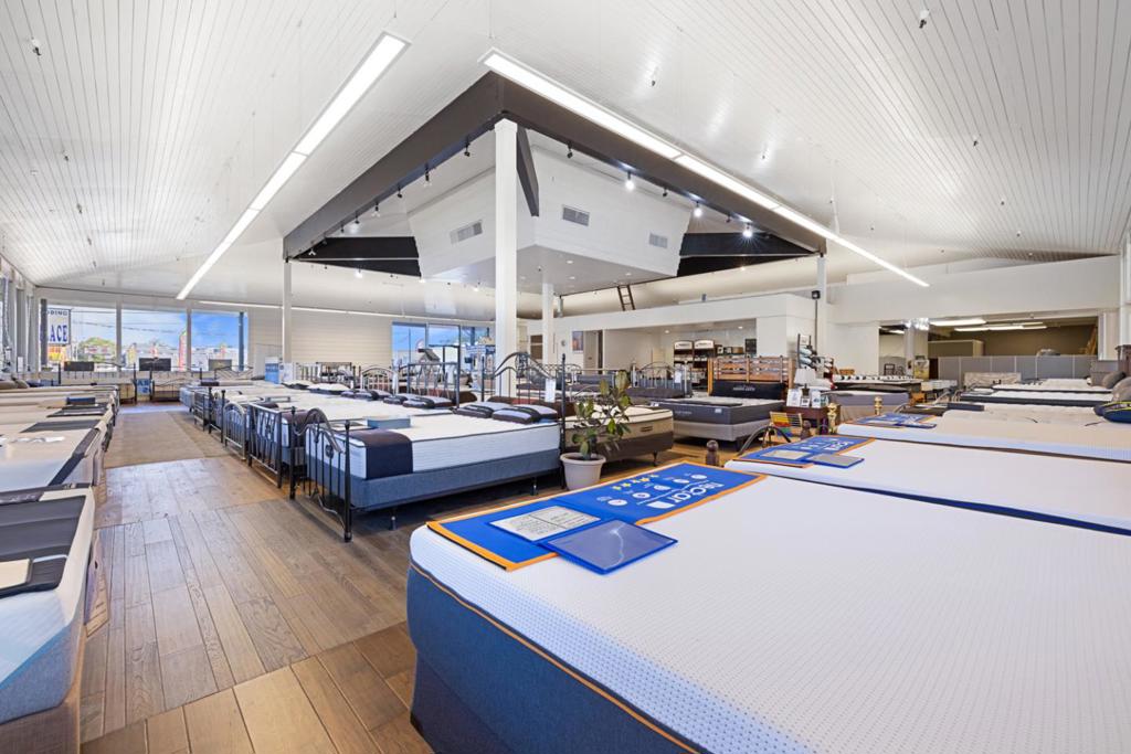 1120 Mchenry Ave, Modesto, CA 95350