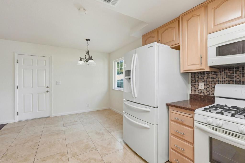 2016 Westboro Ln, Manteca, CA 95336