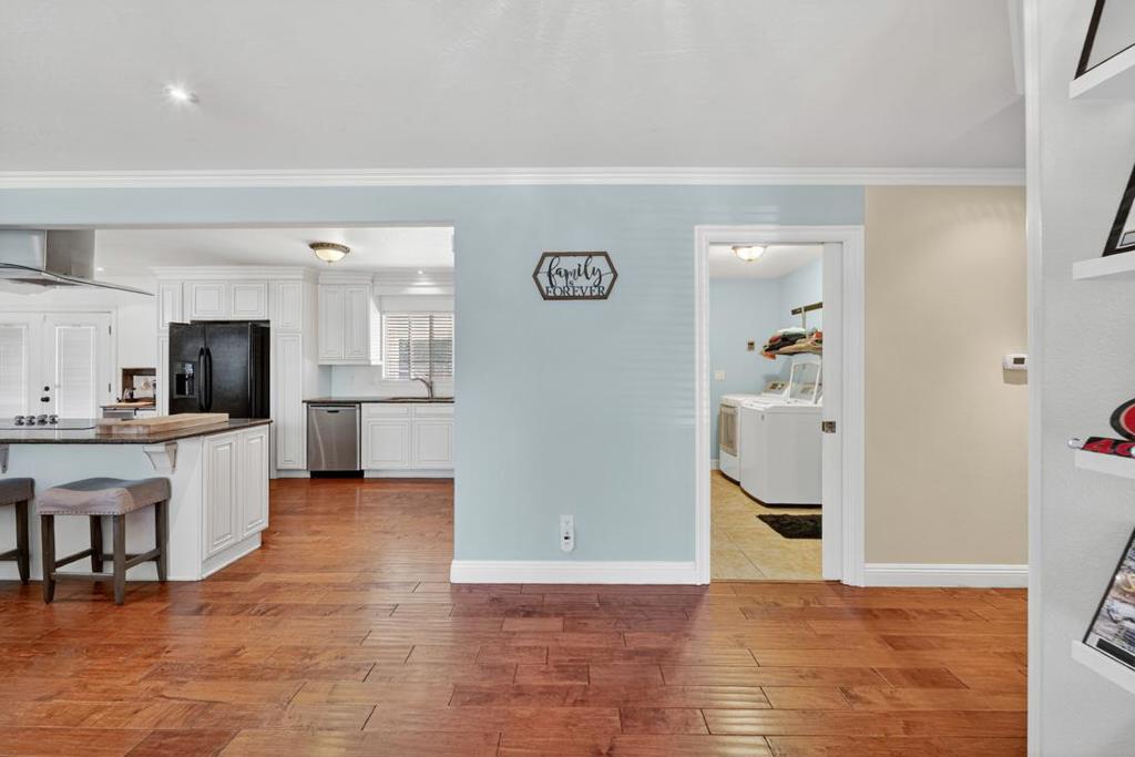 1110 California Ave, Dos Palos, CA 93620