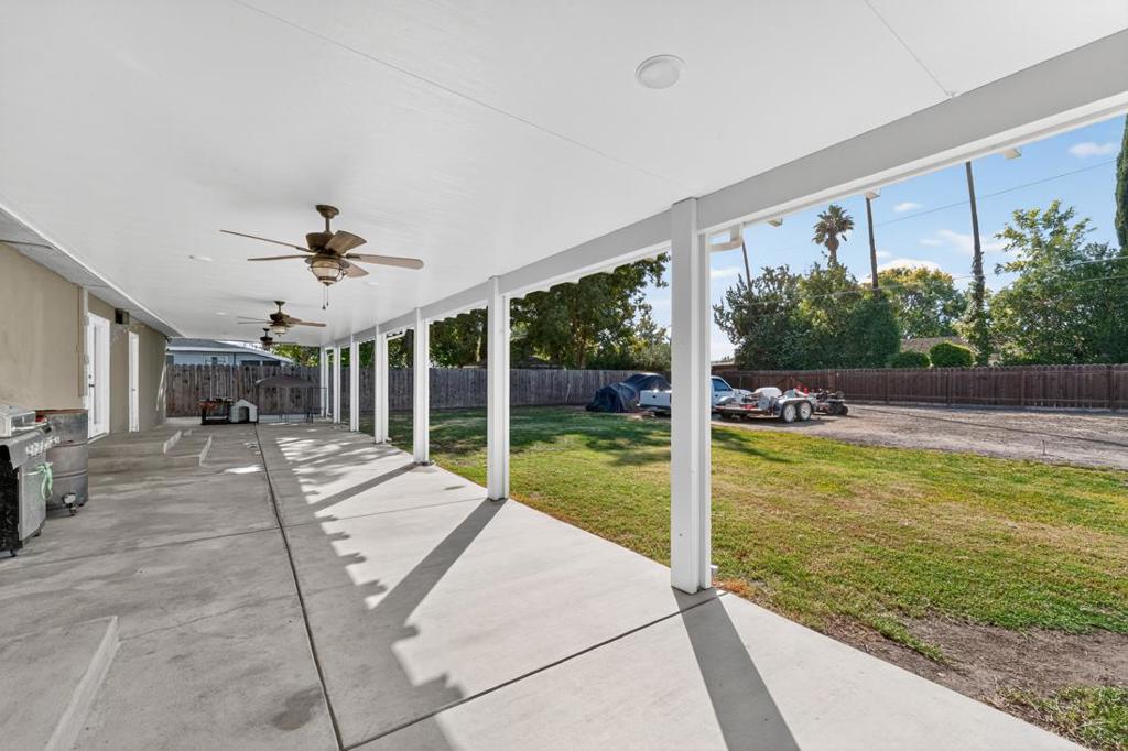 1110 California Ave, Dos Palos, CA 93620