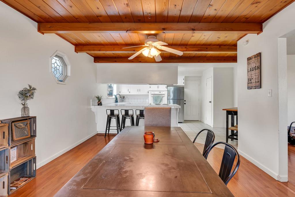 1062 Madison Ave, Los Banos, CA 93635