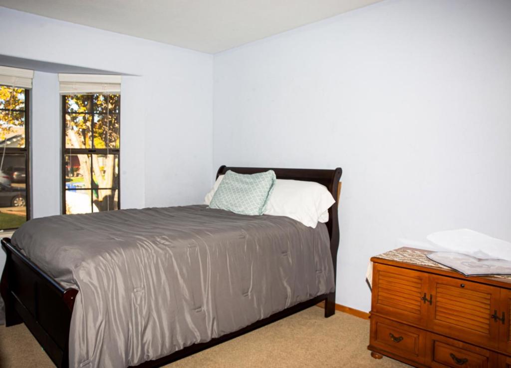 2024 Princeton Ct, Los Banos, CA 93635