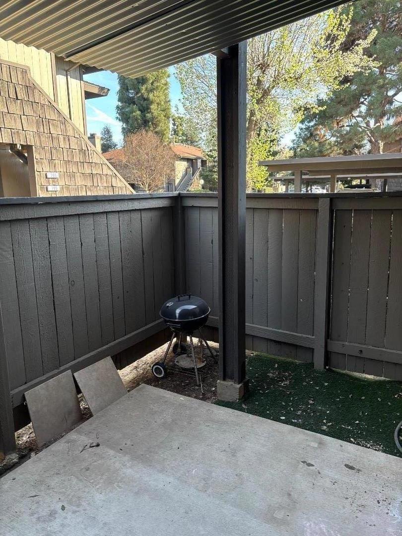 4860 E Lane Ave #104, Fresno, CA 93727