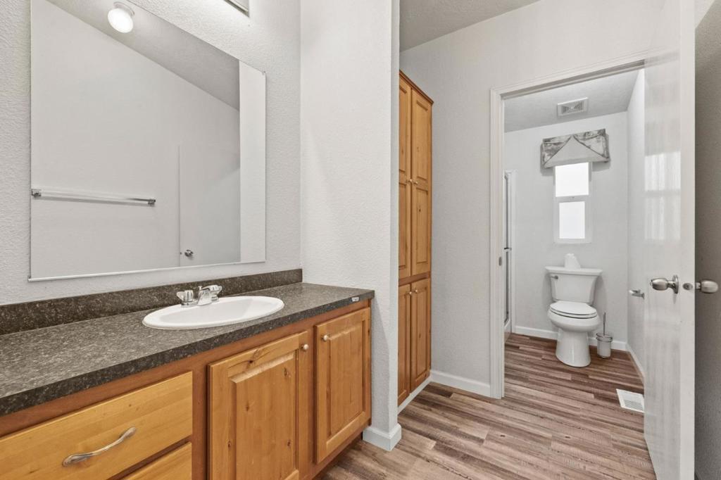 19307 Ferretti Rd, Groveland, CA 95321