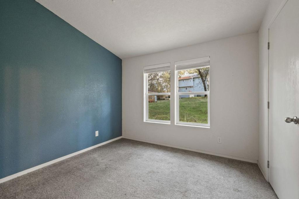 19307 Ferretti Rd, Groveland, CA 95321