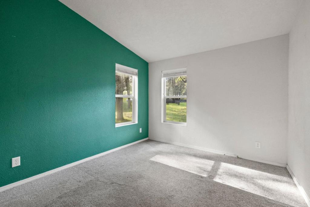 19307 Ferretti Rd, Groveland, CA 95321