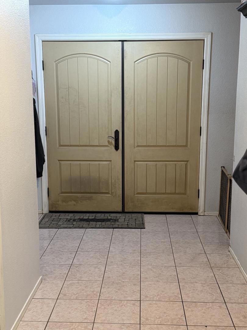 1265 Brentwood Ave, Gustine, CA 95322