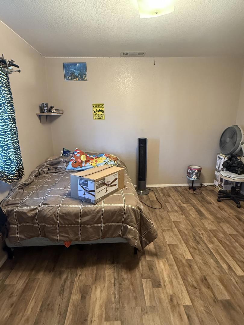 1265 Brentwood Ave, Gustine, CA 95322