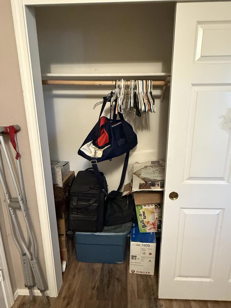 1265 Brentwood Ave, Gustine, CA 95322