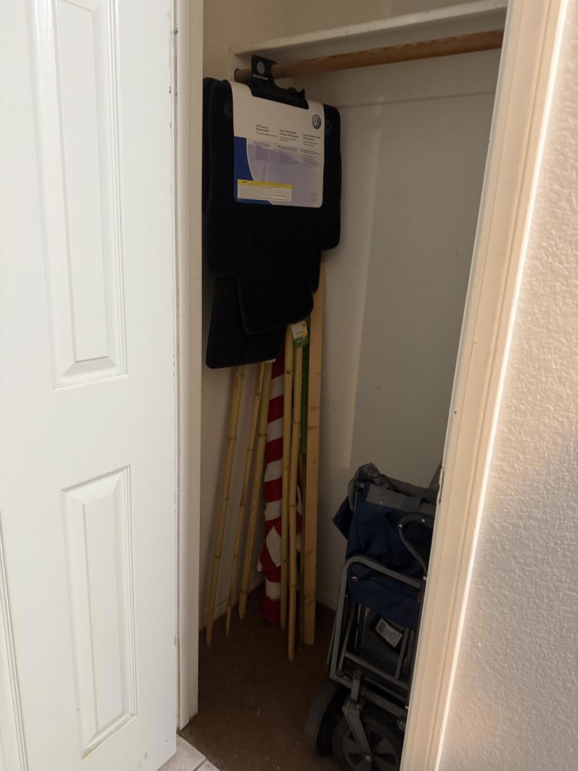 1265 Brentwood Ave, Gustine, CA 95322