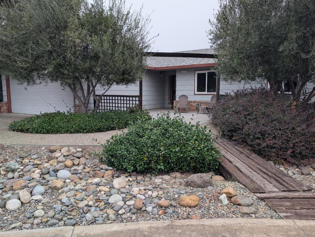 218 TOHARA Ln, Waterford, CA 95386