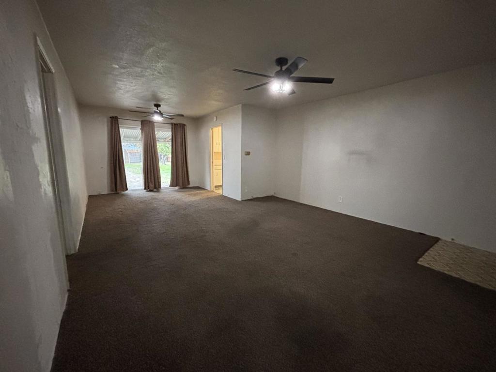 1441 W 20th St, Merced, CA 95340