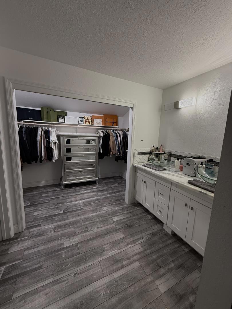 1336 NORTHGATE Dr, Manteca, CA 95336