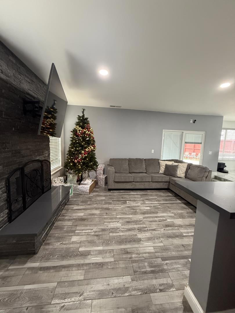 1336 NORTHGATE Dr, Manteca, CA 95336