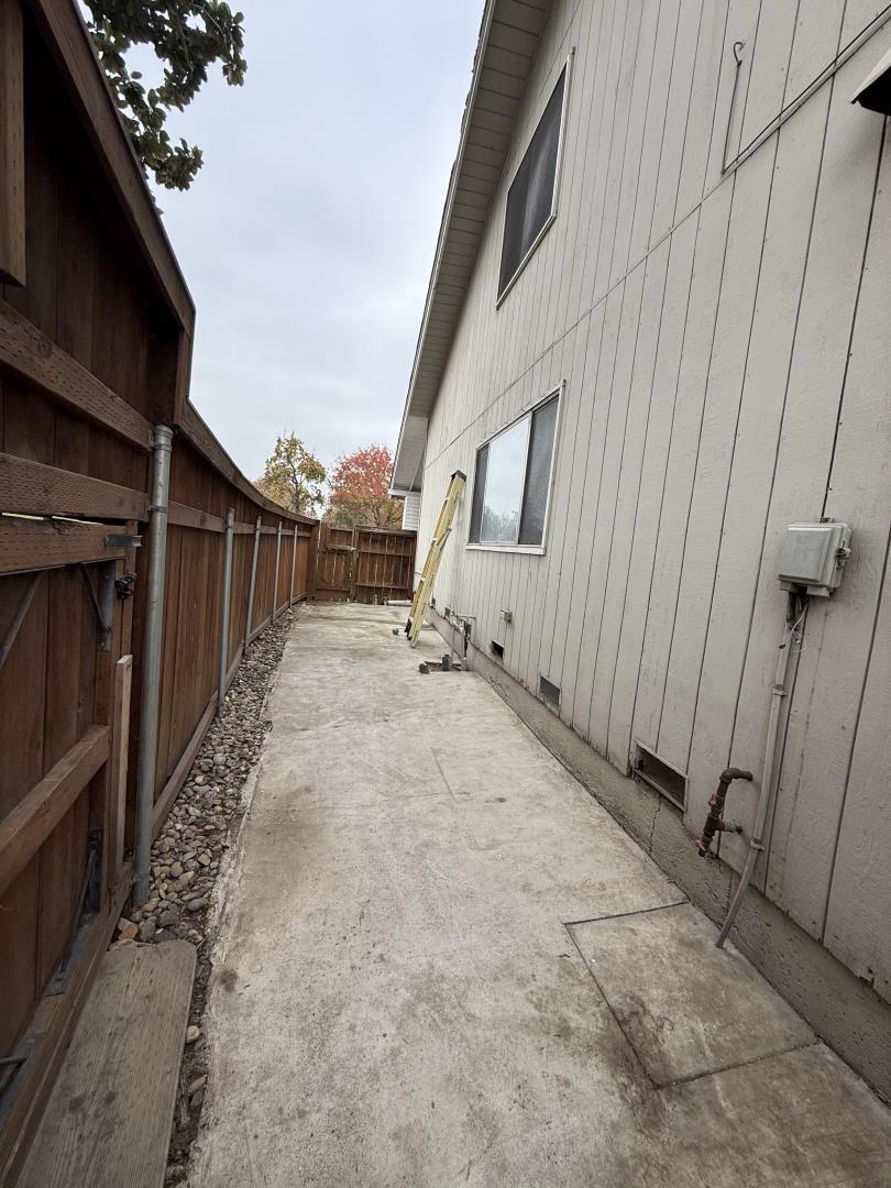 1336 NORTHGATE Dr, Manteca, CA 95336