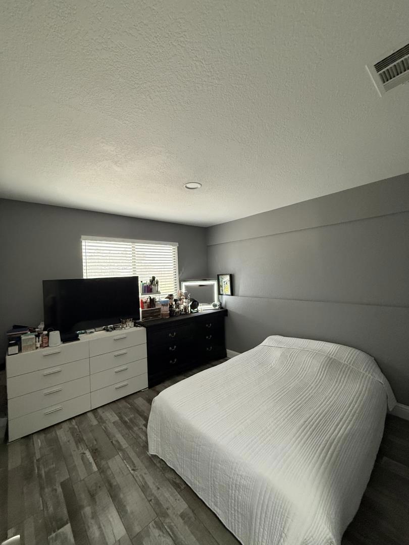 1336 NORTHGATE Dr, Manteca, CA 95336