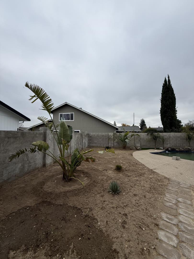 1336 NORTHGATE Dr, Manteca, CA 95336